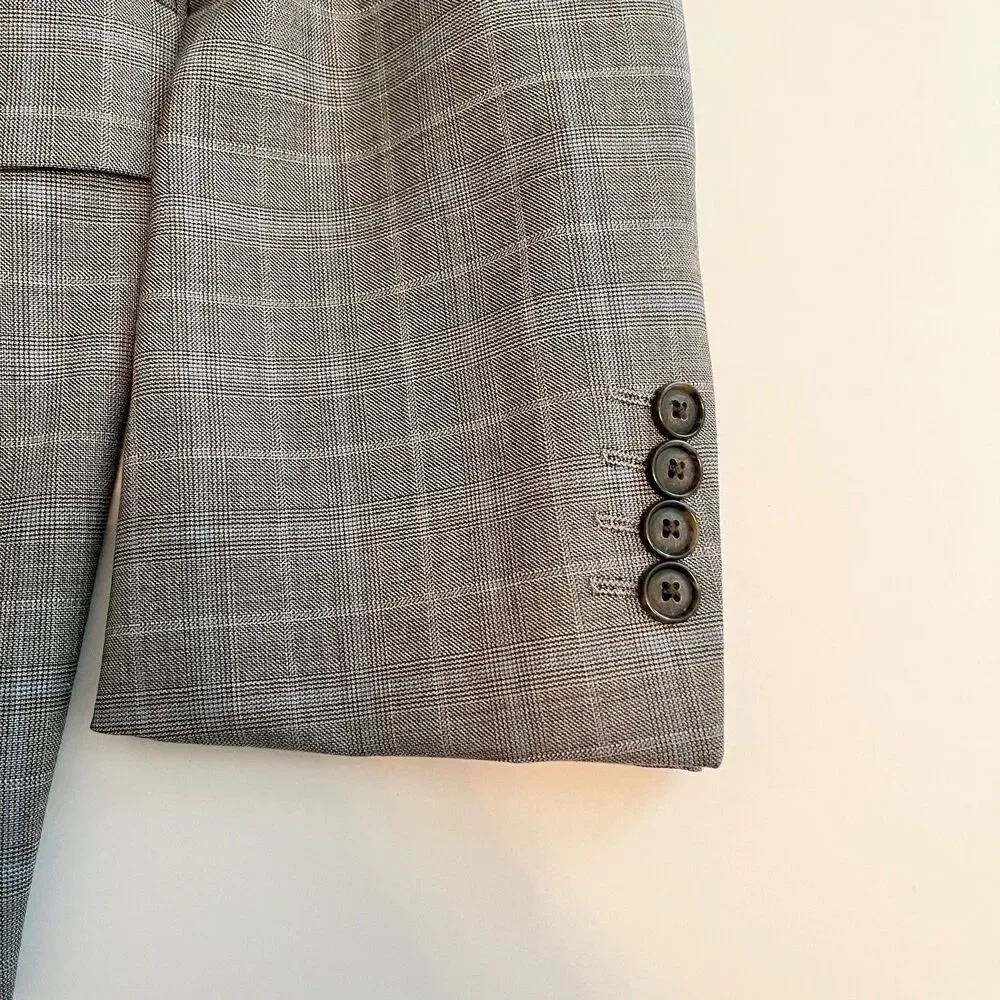 Stafford Classic Fit Travel Grey Glen Plaid Blazer Sport Coat Size 46R  2 Button